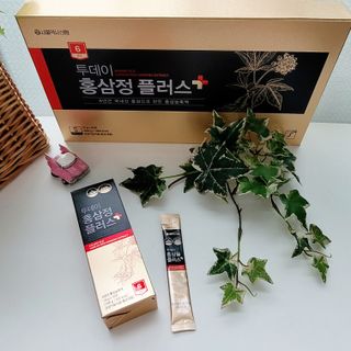 서울약사신협_투데이홍삼정플러스스틱_10g x 60포 — 5점을 준 리뷰어가 2021년 8월 올린 사용 사진