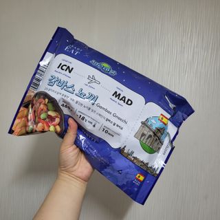 [테이스티나인][레디잇x부루마불] 감바스 뇨끼 460g — 4점을 준 리뷰어가 2022년 4월 올린 사용 사진