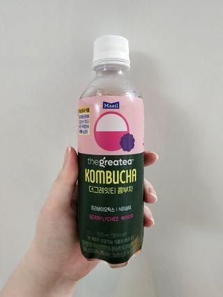 더그레잇티 콤부차 300ml *12개입 (오리지널 6개+베리리치 6개) — 5점을 준 리뷰어가 2022년 7월 올린 사용 사진