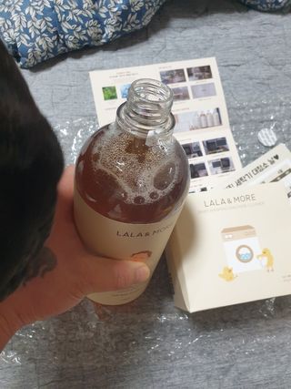 라라앤모어 유아 액체세제+세탁기클리너 — 5점을 준 리뷰어가 2022년 3월 올린 사용 사진