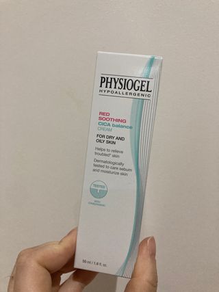 피지오겔 레드수딩 시카밸런스 크림 50ml — 5점을 준 리뷰어가 2022년 4월 올린 사용 사진