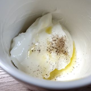 마에스트로 엑스트라버진 올리브 유 마에스트로 엑스트라버진 스페인 올리브유 — 4점을 준 리뷰어가 2022년 2월 올린 사용 사진