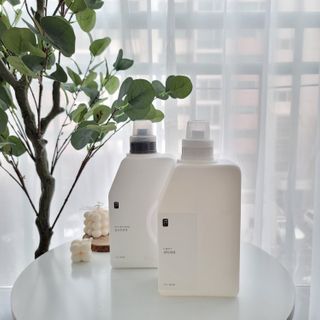 [생활공작소] 섬유유연제 + 세탁세제 1.5L 릴리향 — 5점을 준 리뷰어가 2021년 2월 올린 사용 사진