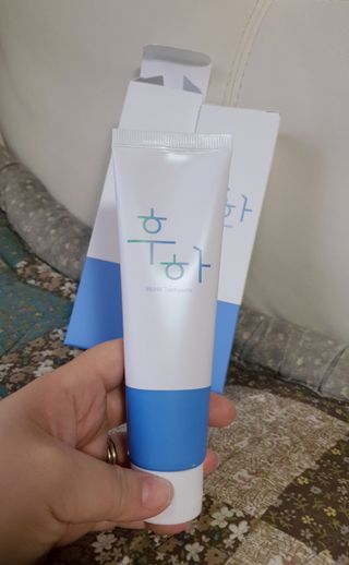 [심폐소생소] 무불소 임산부 천연 치약 — 5점을 준 리뷰어가 2021년 11월 올린 사용 사진