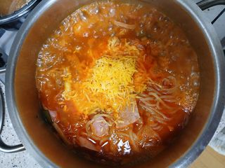 프레시지 *구매평/[쵸이닷직원食당]이태원식부대찌개_455G — 5점을 준 리뷰어가 2025년 9월 올린 사용 사진
