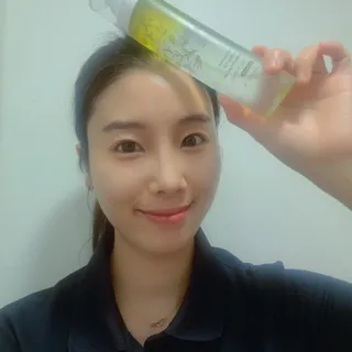 닥터리진 퍼퓸드 옐로우 오일 미스트 앰플 [페이스앤바디] 레귤러 — 5점을 준 리뷰어가 2022년 10월 올린 사용 사진