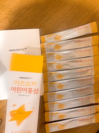 [이뮤니티플러스]우리아이 면역오키, 건강오키 _ 키즈오키 어린이홍삼 10포 1box — 3점을 준 리뷰어가 2022년 3월 올린 사용 사진