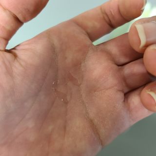 브에노 파리퀸 윌 페이스 오일 — 5점을 준 리뷰어가 2021년 8월 올린 사용 사진