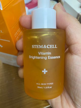 체르엠 스템앤셀 비타민 브라이트닝 에센스 30ml 1개 — 5점을 준 리뷰어가 2021년 12월 올린 사용 사진