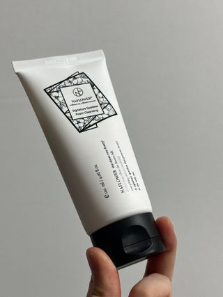[나플라워]  클렌징 후에도 남아있는 수분감은 물론 여드름 케어까지 완벽한 스팟리스 폼클렌징 — 5점을 준 리뷰어가 2023년 12월 올린 사용 사진