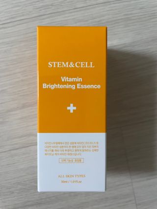 체르엠 스템앤셀 비타민 브라이트닝 에센스 30ml 1개 — 5점을 준 리뷰어가 2021년 12월 올린 사용 사진