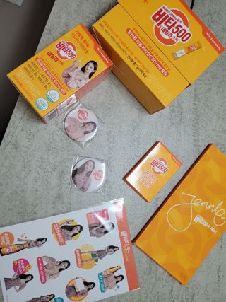 [광동제약] 비타500데일리스틱70포&굿즈3종 — 5점을 준 리뷰어가 2021년 10월 올린 사용 사진