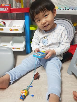 유비맘 궁디팡팡 내의/내복 상하세트 — 5점을 준 리뷰어가 2021년 3월 올린 사용 사진