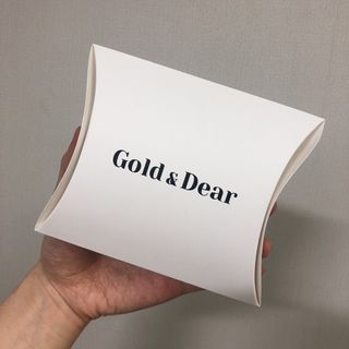 [골드앤디어] 지금 가장 핫한 신상, 빠르게 만나보세요 | 14K 사각 큐빅 라운드 원터치_3color 중 택 1 | — 4점을 준 리뷰어가 2021년 5월 올린 사용 사진