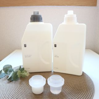 [생활공작소] 섬유유연제 + 세탁세제 1.5L 릴리향 — 5점을 준 리뷰어가 2021년 2월 올린 사용 사진