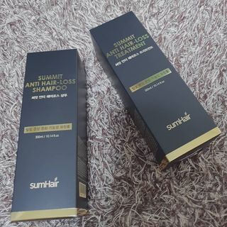 썸헤어 / SUMHAIR 썸헤어  써밋 안티 헤어로스 샴푸+트리트먼트 — 4.5점을 준 리뷰어가 2021년 5월 올린 사용 사진