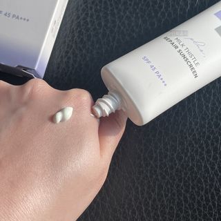 바노바기 코스메틱 바노바기 밀크씨슬 리페어 시카 선스크린 플러스 50ml — 5점을 준 리뷰어가 2023년 3월 올린 사용 사진