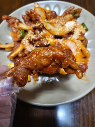 [닭집아들] 직화마라국물닭발 & 직화통뼈닭발 — 5점을 준 리뷰어가 2024년 3월 올린 사용 사진