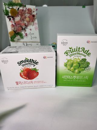 [복음자리] 바리스타 패키지 2종 랜덤발송 (딸기스무디 스틱+샤인머스캣에이드 or 망고스무디+자몽에이드) — 5점을 준 리뷰어가 2022년 7월 올린 사용 사진