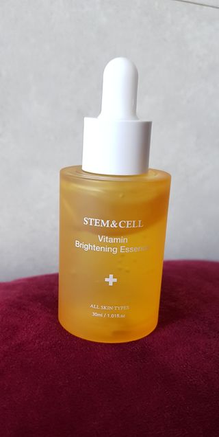 체르엠 스템앤셀 비타민 브라이트닝 에센스 30ml 1개 — 5점을 준 리뷰어가 2021년 10월 올린 사용 사진