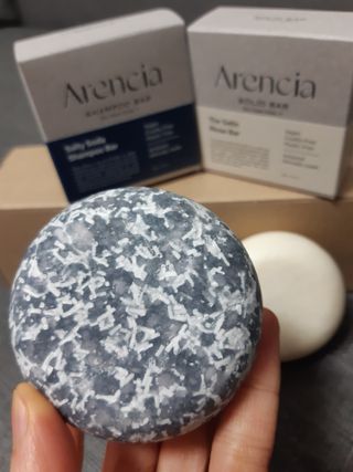 Arencia 아렌시아 솔티소다 샴푸바, 더 새틴 린스바 세트 — 5점을 준 리뷰어가 2021년 7월 올린 사용 사진