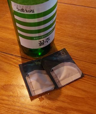 데어베어 [알쓰구원템] 숙취링거 성분을 담은 코드디 10개입 — 4.5점을 준 리뷰어가 2022년 4월 올린 사용 사진