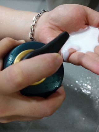 [포레스트스토리] 탈모증상완화 샴푸 1,000ml — 5점을 준 리뷰어가 2022년 8월 올린 사용 사진