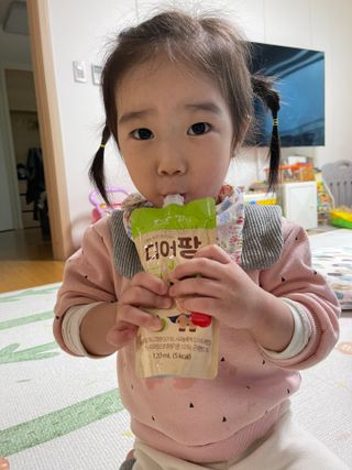 [몸엔용] 우리 아이 건강간식, 달콤한 녹용곤약젤리 디어팡 4종 — 5점을 준 리뷰어가 2022년 4월 올린 사용 사진