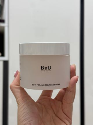 비엔디 2NOW[한글]BnD 바디 주름개선 엉덩이크림 — 4.5점을 준 리뷰어가 2024년 12월 올린 사용 사진