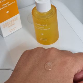 체르엠 스템앤셀 비타민 브라이트닝 에센스 30ml 1개 — 4점을 준 리뷰어가 2022년 2월 올린 사용 사진