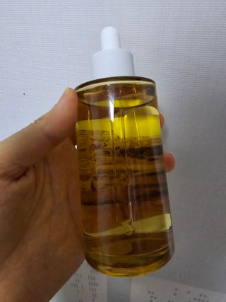 [스킨1004] 마다가스카르 센텔라 앰플 100ml — 4.5점을 준 리뷰어가 2024년 5월 올린 사용 사진
