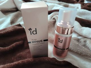 아이디플라코스메틱 아이디 브이로직 마이너스 필링 토너 110ml — 5점을 준 리뷰어가 2022년 5월 올린 사용 사진