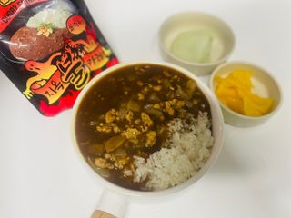 불타 지옥불카레 불지옥맛 180g x 3봉 — 5점을 준 리뷰어가 2021년 6월 올린 사용 사진