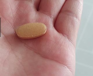 뉴트리션팩토리 비타프렙 하이퍼씨슬 밀크씨슬 900mg — 4점을 준 리뷰어가 2021년 10월 올린 사용 사진