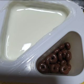 매일바이오 토핑요거트 — 3점을 준 리뷰어가 2021년 6월 올린 사용 사진