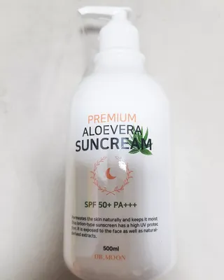 [닥터문] 프리미엄 알로에베라 선크림 500ml — 5점을 준 리뷰어가 2022년 6월 올린 사용 사진