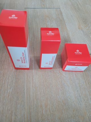 아이앤립 / EYENLIP 아이앤립 연어오일 리바이탈라이징 토너+앰플+크림 3종 세트 — 5점을 준 리뷰어가 2021년 8월 올린 사용 사진