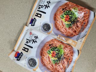 [한면원] 비빔국수 2인분 — 5점을 준 리뷰어가 2022년 8월 올린 사용 사진