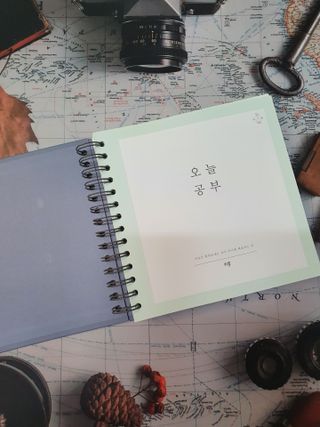 리훈 여러분의 오늘을 채워나갈 수 있도록 도와줄 오늘공부 1년용 스터디플래너 — 5점을 준 리뷰어가 2021년 4월 올린 사용 사진