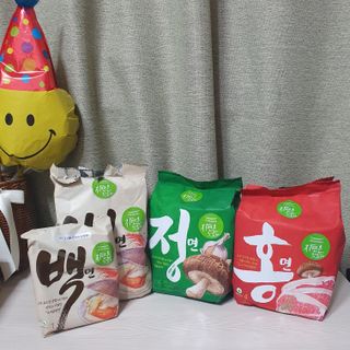 [풀무원] 자연은맛있다 정면, 백면, 홍면  세트 — 5점을 준 리뷰어가 2021년 4월 올린 사용 사진