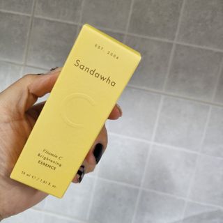 스킨큐어 산다화 비타민c 화이트닝 에센스 30ml — 5점을 준 리뷰어가 2023년 10월 올린 사용 사진