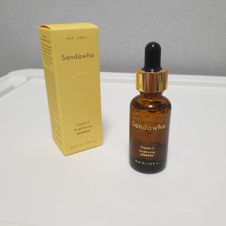 스킨큐어 산다화 비타민c 화이트닝 에센스 30ml — 5점을 준 리뷰어가 2022년 2월 올린 사용 사진