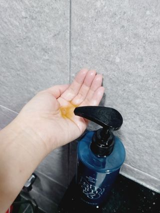 세렌닥터 스칼프 루트 케어 샴푸 — 5점을 준 리뷰어가 2022년 10월 올린 사용 사진