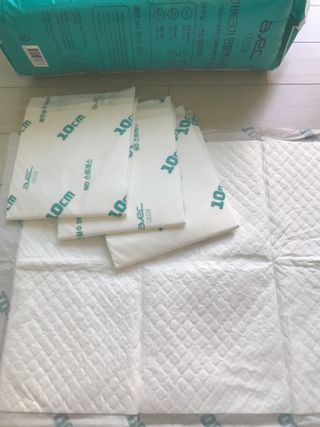 아베크 펫 와이드 프리미엄 중형 애견 강아지 배변 패드 54매 1팩 45g — 5점을 준 리뷰어가 2021년 7월 올린 사용 사진