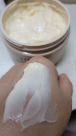 마이너스417 아로마틱 딥 뉴트리션 바디버터 — 5점을 준 리뷰어가 2021년 11월 올린 사용 사진