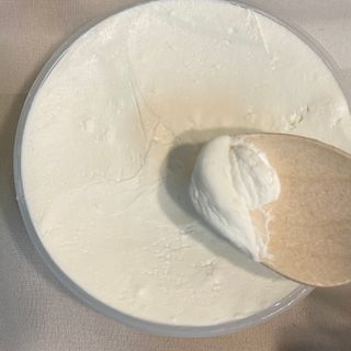 요그앤오트 그릭요거트 24 150g +  그릭요거트 48 150g + 블루베리 콤포트 — 5점을 준 리뷰어가 2022년 6월 올린 사용 사진