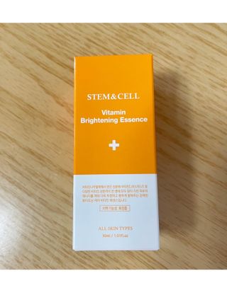 체르엠 스템앤셀 비타민 브라이트닝 에센스 30ml 1개 — 4.5점을 준 리뷰어가 2021년 9월 올린 사용 사진