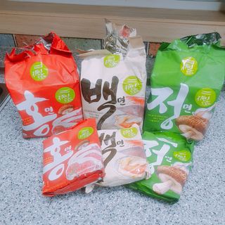 [풀무원] 자연은맛있다 정면, 백면, 홍면  세트 — 5점을 준 리뷰어가 2021년 4월 올린 사용 사진