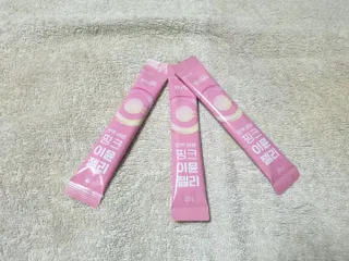 [인디닥터] 면역 생생 핑크 이뮨 젤리 — 4점을 준 리뷰어가 2022년 5월 올린 사용 사진