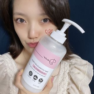 디어 유산균 앤 콜라겐 샴푸 — 5점을 준 리뷰어가 2021년 2월 올린 사용 사진